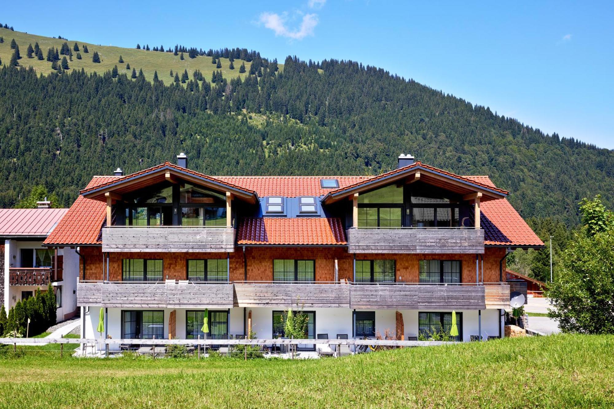 Alpin Lodges - Moderne Appartements Mit Zugang Zu 3000 Qm Spa Panoramahotel Oberjoch Bad Hindelang Kültér fotó